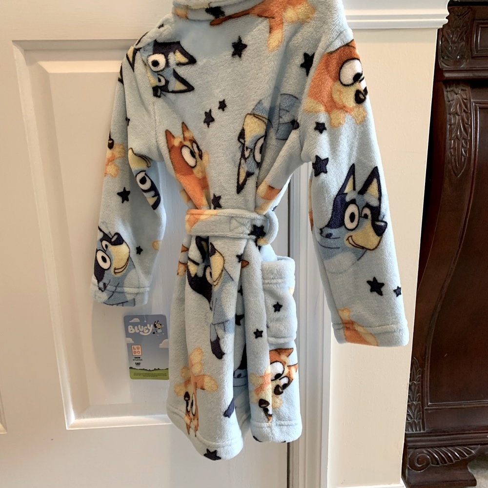 Kids Robe soft fleece w Bluey Cartoon Print - Blue and Orange, size 3T - Picture 5 of 7